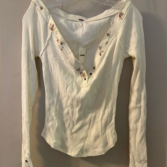 NWT Free People Favorite Little Henley - Picture 4 of 4